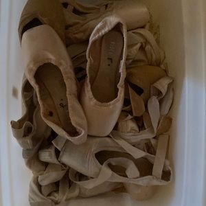 Used Pointe Shoes